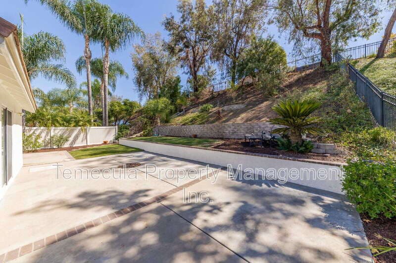 Temecula House: 31827 Corte Positas