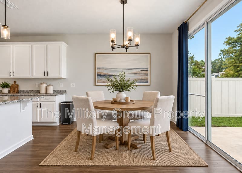 Jacksonville House: 7148 Preston Pines Trail