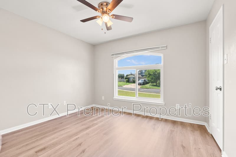 Killeen House: 2703 Fieldstone Drive