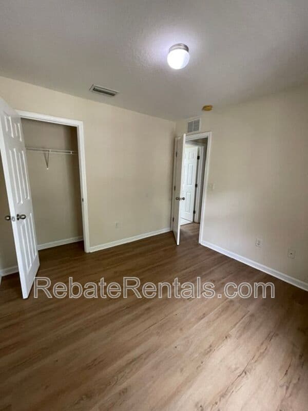 Jacksonville Townhome: 4847 Parkhurst Place