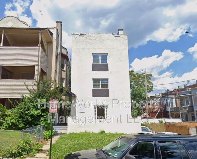 BALTIMORE Apartment: 3401 WOODBROOK AVE