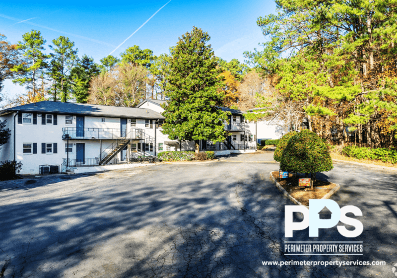Mableton Condo: 1204 Veterans Memorial Hwy SW