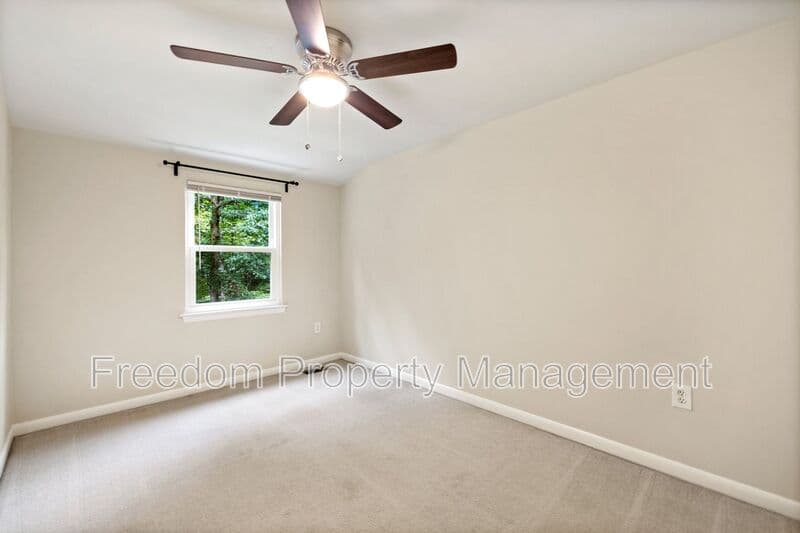 Woodbridge House: 5256 Sudberry Ln