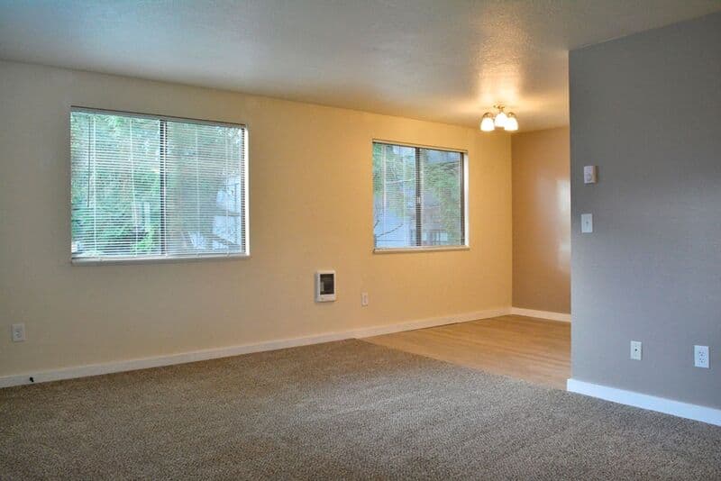 PORTLAND Condo: 525 NW 18TH AVE
