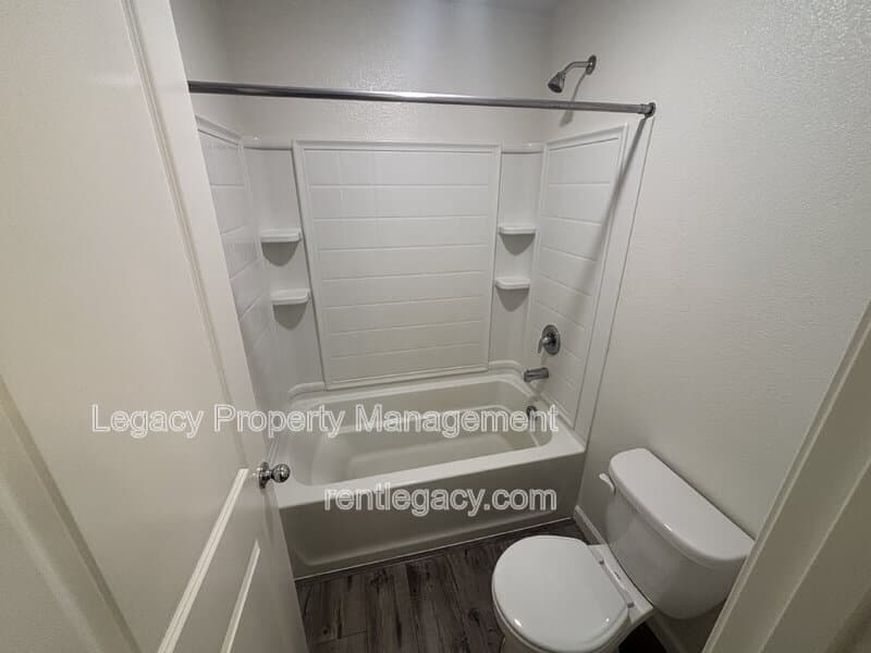 Antelope House: 2878 Catalano Wy