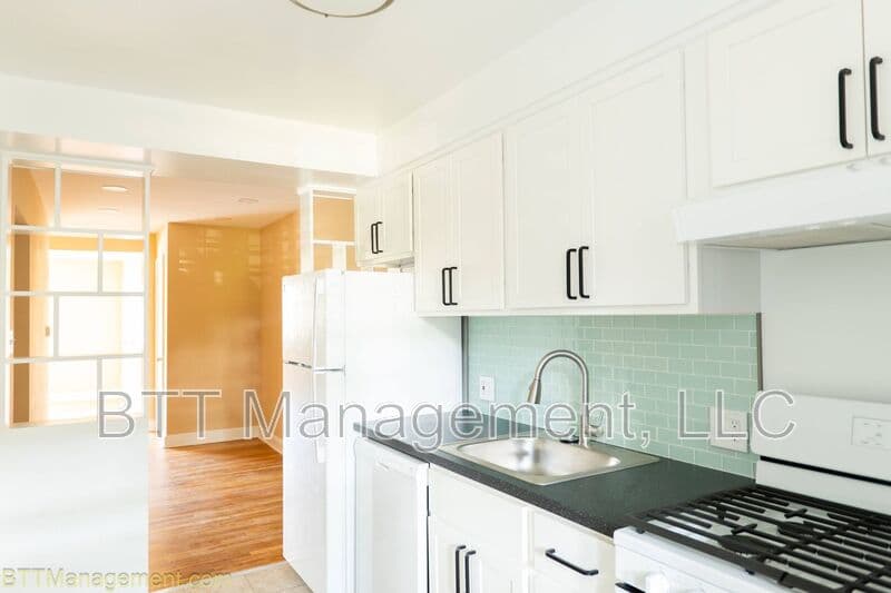 Silver Spring Condo: 8805 Plymouth St - 4