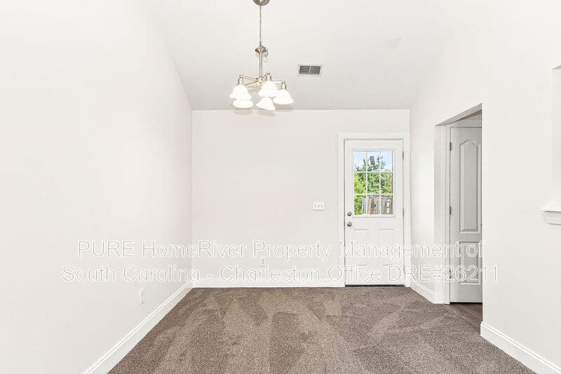 Ladson House: 229 Equinox Cir