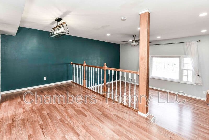 Springfield Condo: 5910 Prince James Dr