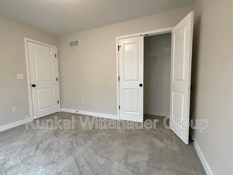 Fairview Heights Condo: 808 Applewoood Creek Drive
