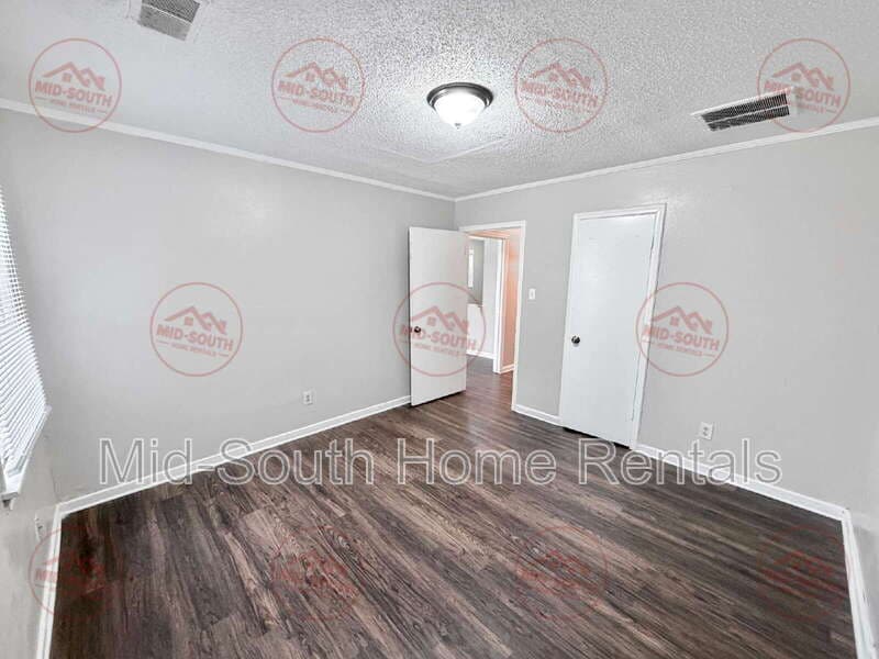 Memphis House: 3161 Gilmore Rd