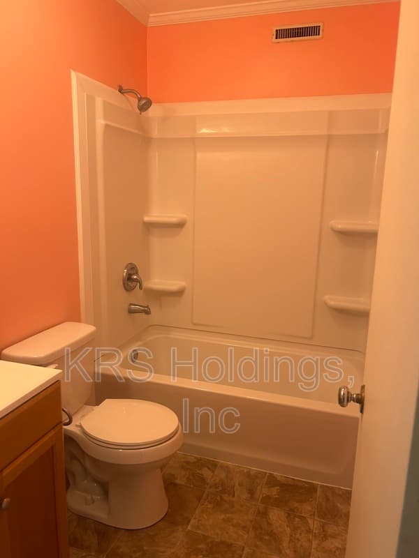 Bridgewater Condo: 314 Pope St Unit 3
