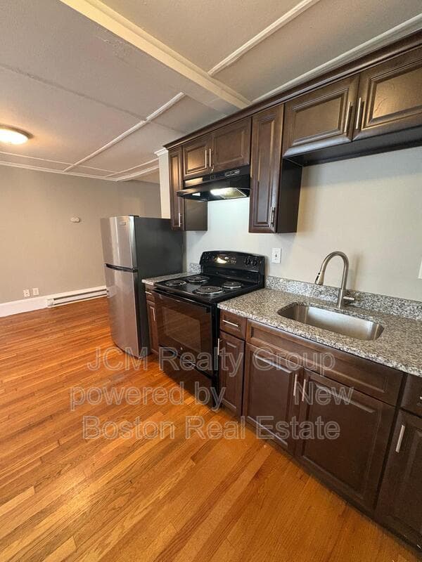 Lynn Condo: 81 Broad St