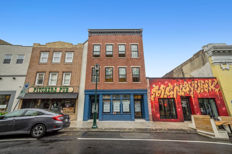 Philadelphia Condo: 4328 Main Street - 2