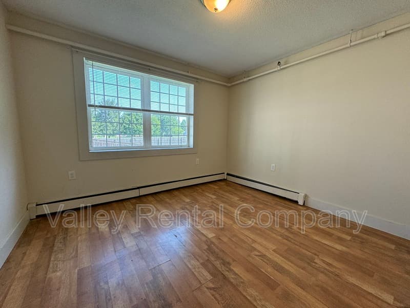 Hadley Condo: 132 Middle Street - 3