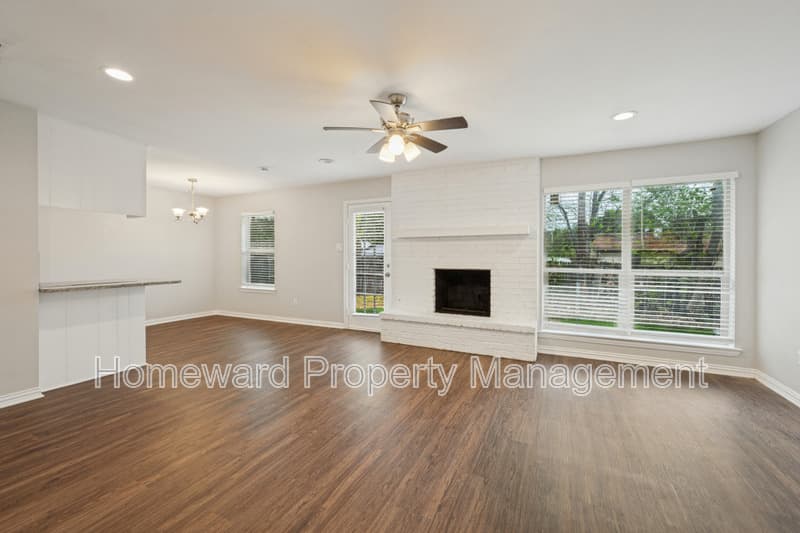 Haltom City House: 5853 Lance Court