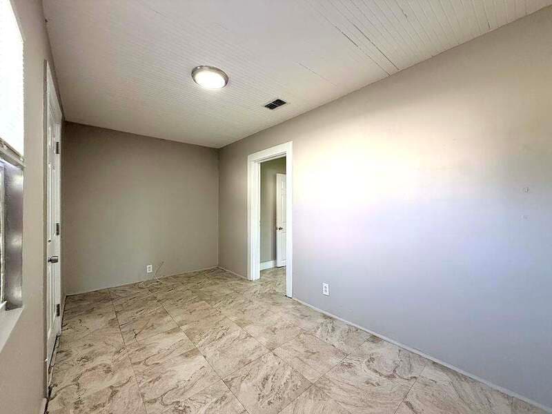 St. Petersburg House: 235 35th Street South
