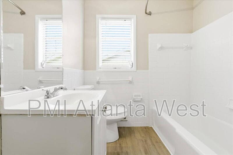 Decatur House: 4203 Hapsburg Ct