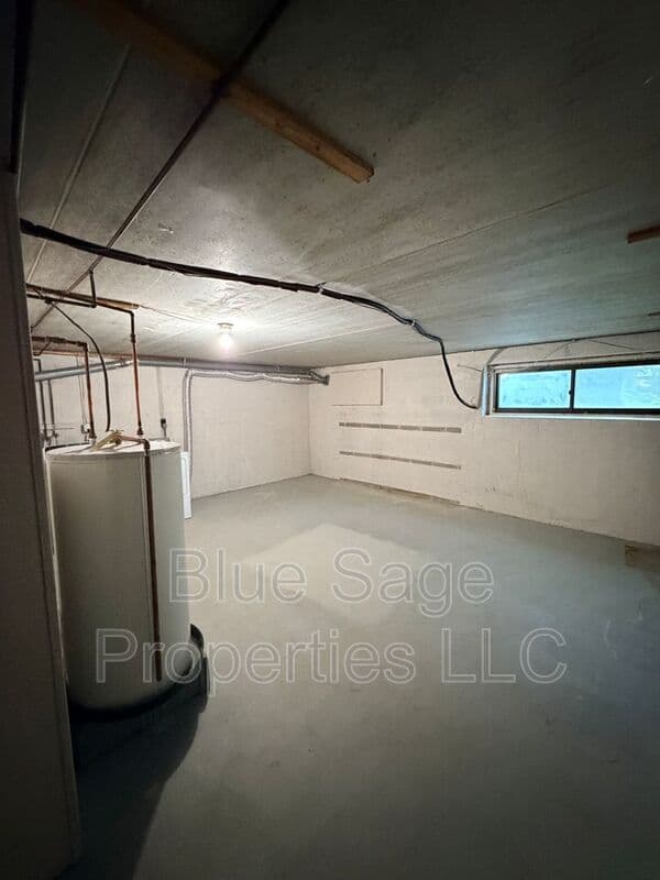 Wallingford Condo: 768 Putnam Blvd. A