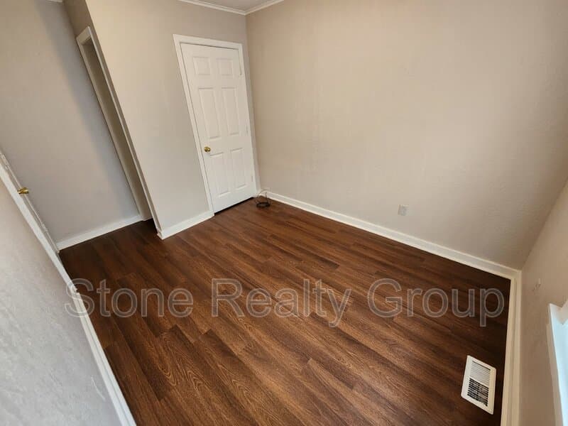 Clinton Condo: 509 S 5th Street