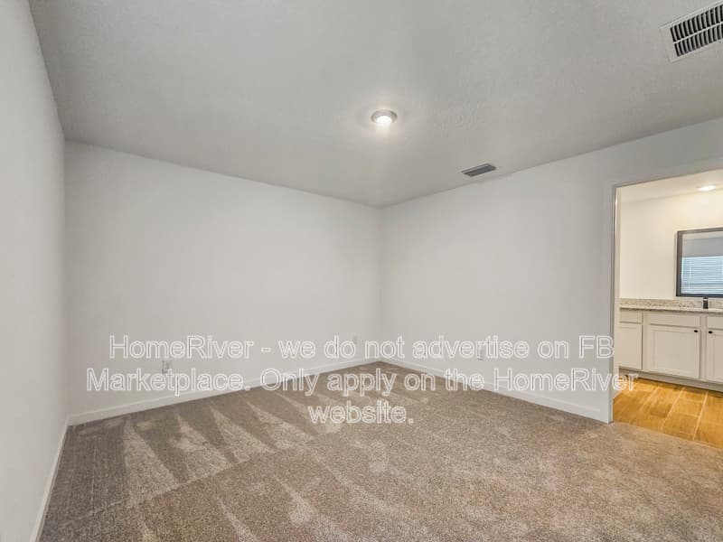 Brooksville House: 29637 Fedora Cir