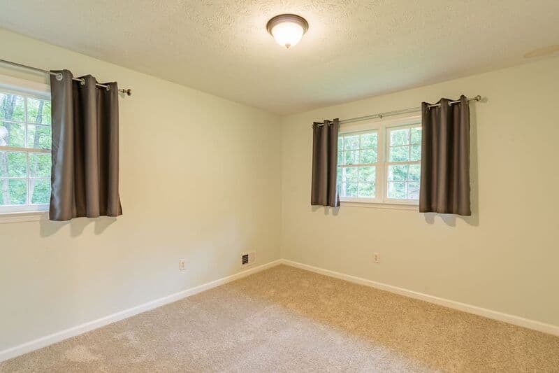 Watkinsville House: 1190 Arrowhead Road