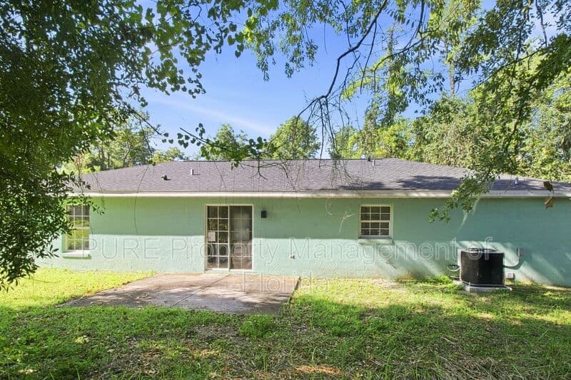 Ocala House: 53 Pecan Run Dr