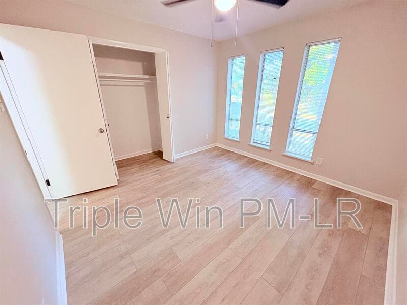 Little Rock House: 11819 Ashwood Drive