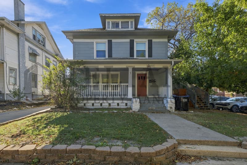Wichita House: 3321 East Victor #1 - 1