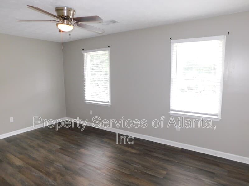 Marietta House: 2775 New South Dr
