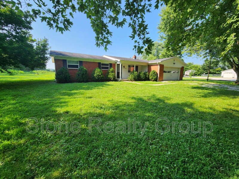 Terre Haute House: 2401 East Harlan Drive