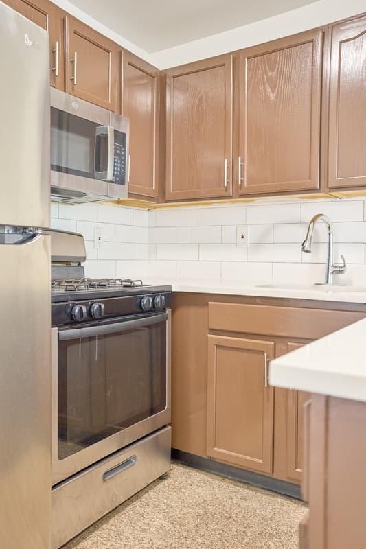 East Orange Condo: 394 S Harrison St - 505
