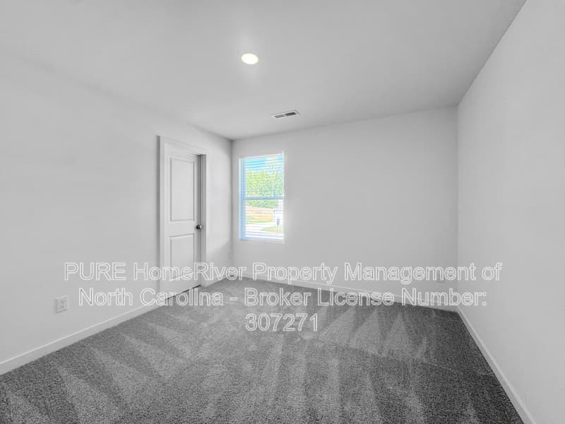Thomasville House: 101 Weller Ln