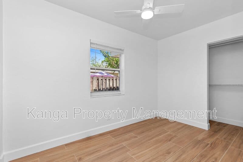 Fort Lauderdale House: 1134 Ne 16 Terrace
