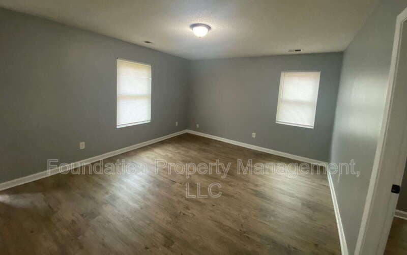 Memphis House: 2605 Whitman Avenue