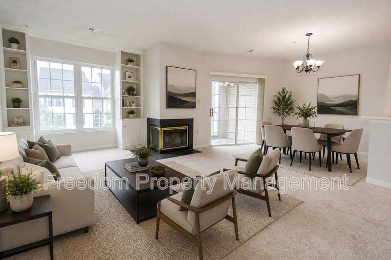 Alexandria Condo: 279 S Pickett St.