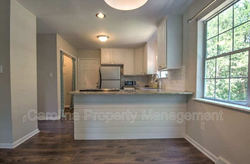 Charlotte House: 11205 Vintage Ln