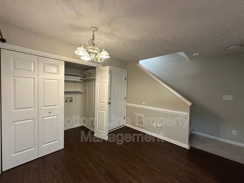 Fayetteville House: 7509 Shillinglaw Circle