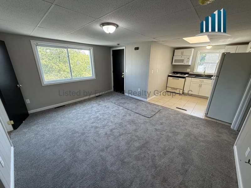 Fall River Condo: 85 Massasoit St