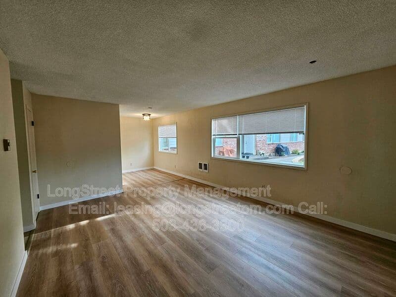 Portland Condo: 780 NW Joy Ave