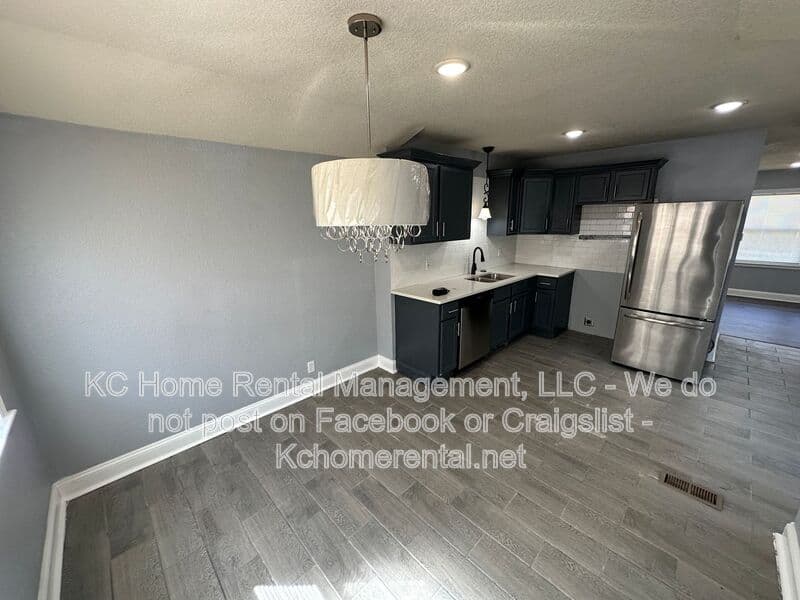 Kansas City House: 5411 Park Ave