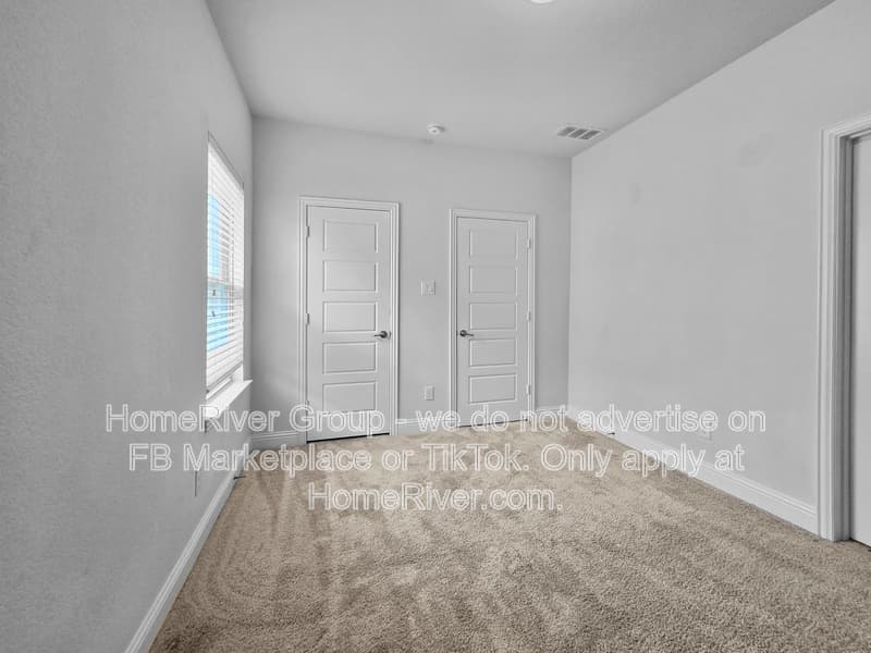 Keller House: 3000 Crestwater Rdg