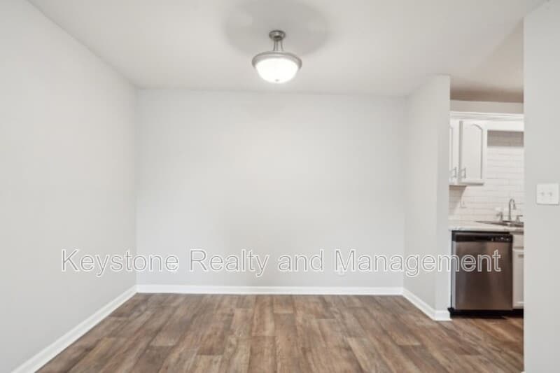 Clarksville Apartment: 3301 Royster Lane