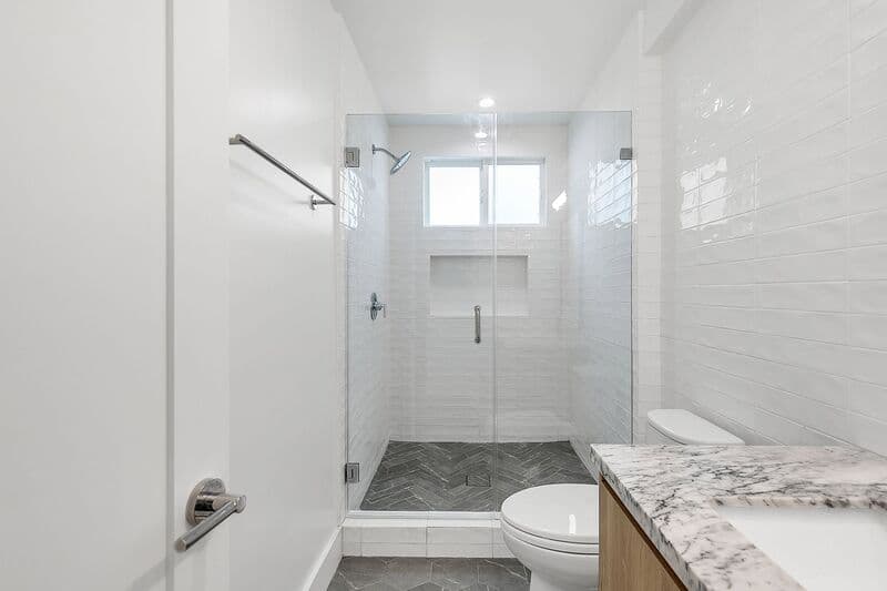 Santa Monica Condo: 1022 Pacific St