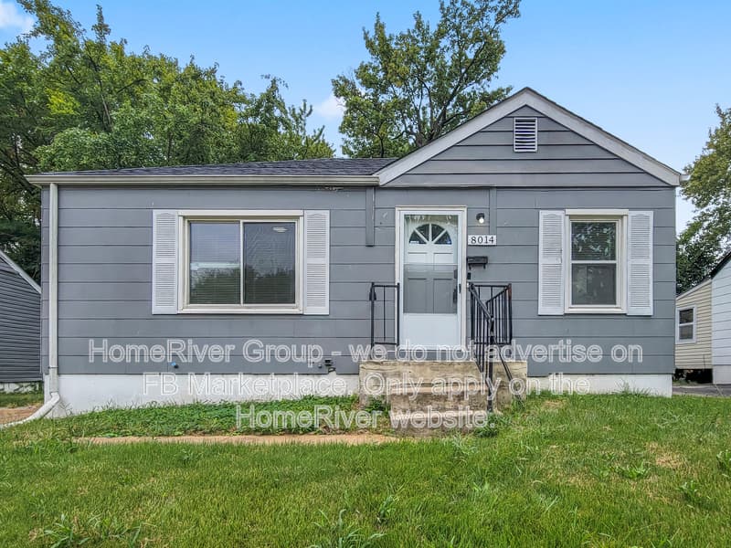 Saint Louis House: 8014 Patterson Dr