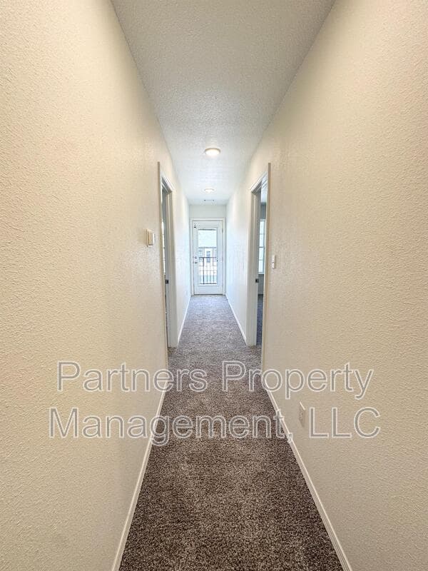 Fayetteville Condo: 940 South Amarillo Avenue - 1