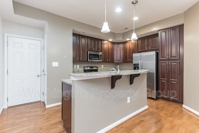 Elkridge Condo: 7114 Daniel John Dr