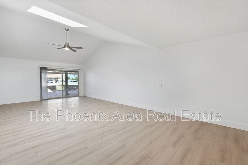 Sun Lakes Townhome: 25212 S Angora Ct