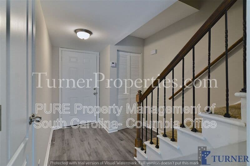 Columbia House: 308 Percival Rd