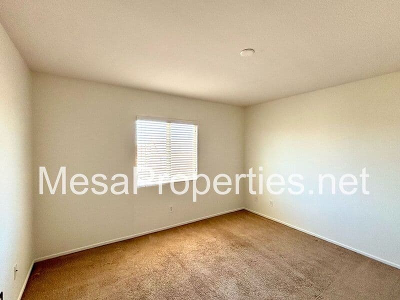 Victorville House: 12396 Ava Loma St.