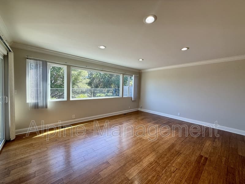 Burlingame House: 2917 Arguello Drive - Main
